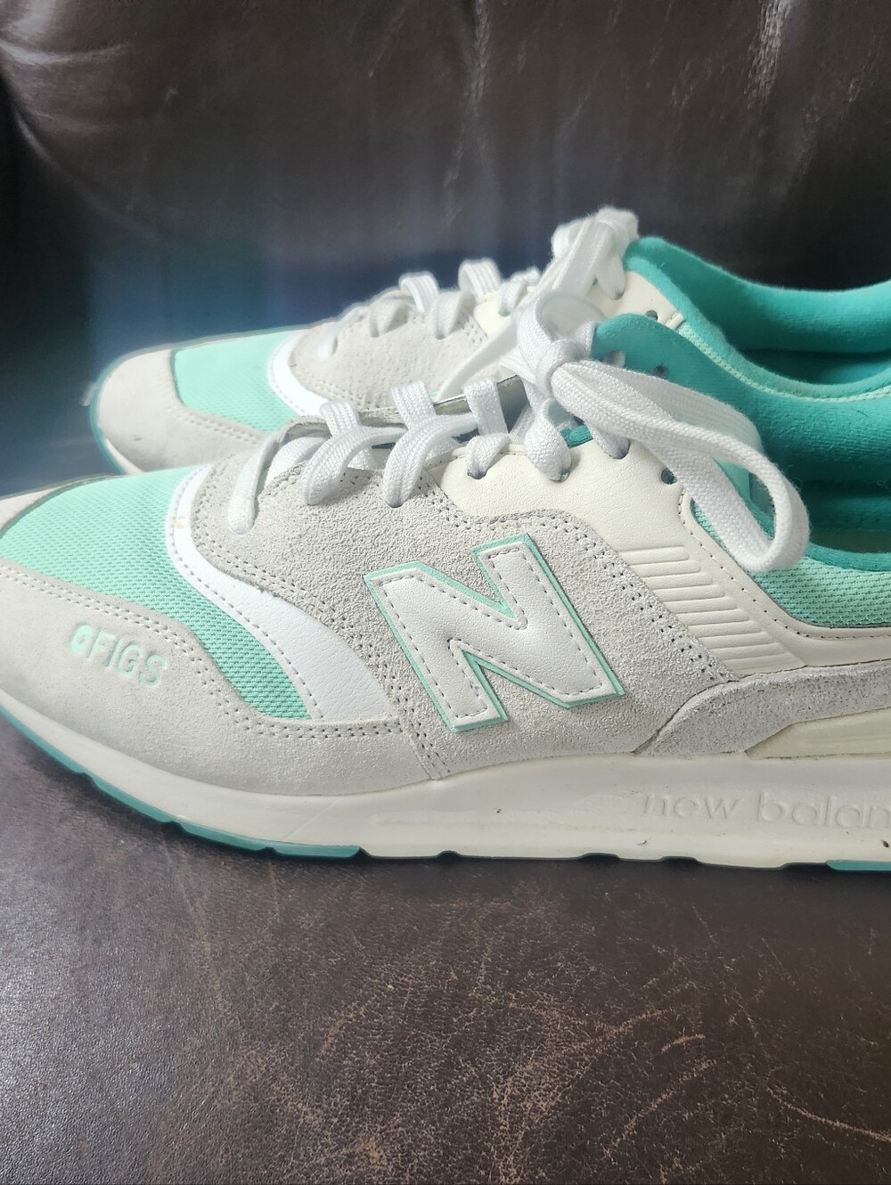 New Balance Mint Green and White Women's Athletic Sneakers - Picture 4 of 9